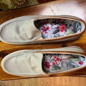 Tommy Bahama Light Beige Canvas Slip-On Loafers with Floral Insole